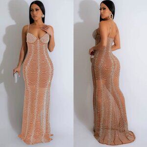 Dress Mermaid V-Neck Mesh-Inset Glitter-Print Gown Beige Size S-M Stretch Straps